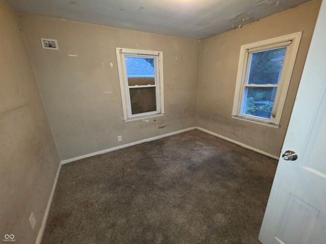 3702 E 35th Street, Indianapolis, IN 46218