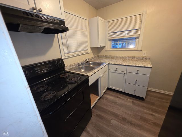 3702 E 35th Street, Indianapolis, IN 46218