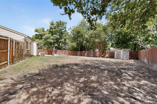 1513 Pelican Court, Garland, TX 75040