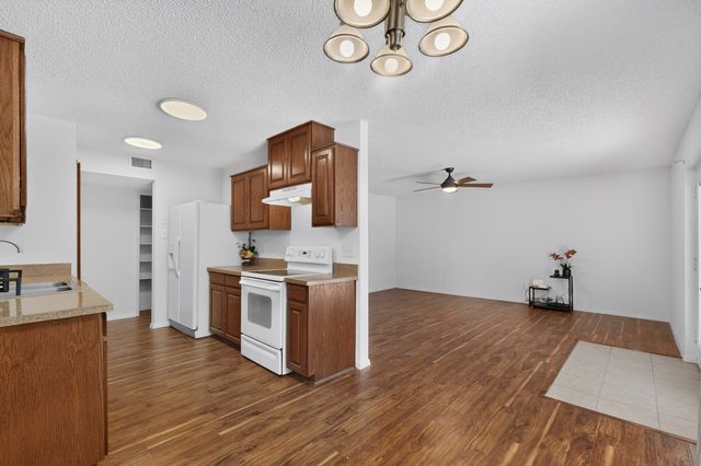 1513 Pelican Court, Garland, TX 75040