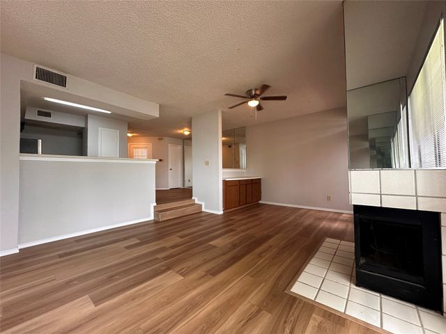 3416 Country Club Drive W 123, Irving, TX 75038