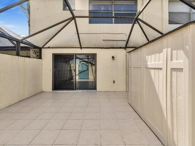 9095 SW 21st Court D, Boca Raton, FL 33428