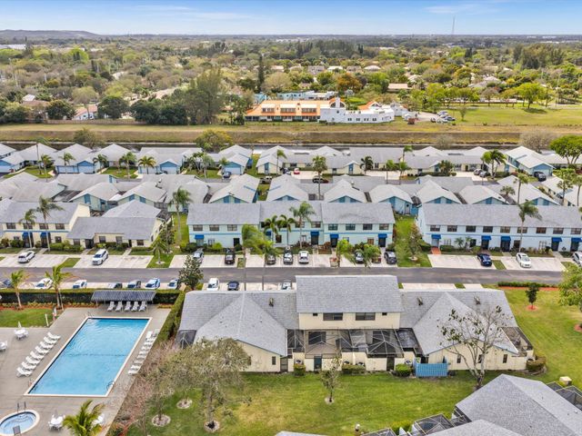 9095 SW 21st Court D, Boca Raton, FL 33428