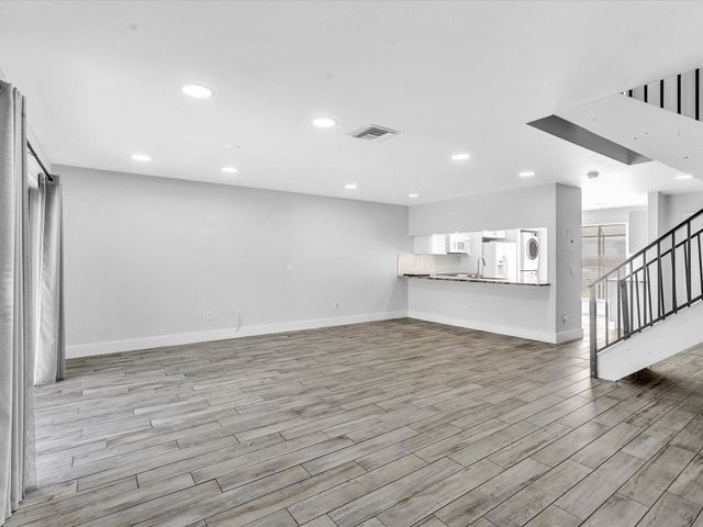 9095 SW 21st Court D, Boca Raton, FL 33428