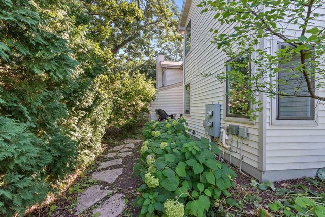 942 S PARK AVENUE, Fond Du Lac, WI 54935