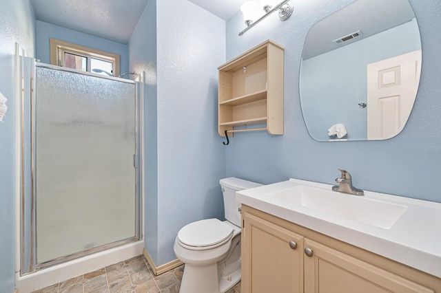 8829 Wetherly Ct, Elk Grove, CA 95624