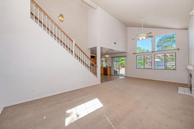 8829 Wetherly Ct, Elk Grove, CA 95624