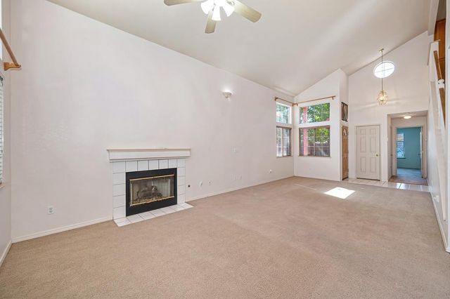 8829 Wetherly Ct, Elk Grove, CA 95624