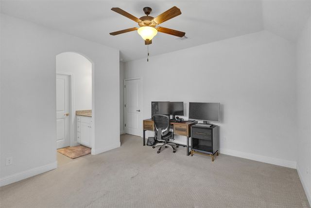 3429 S Westcliff Road S, Fort Worth, TX 76109