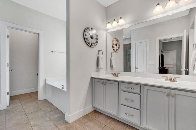 945 Garnet Circle, Chesnee, SC 29323