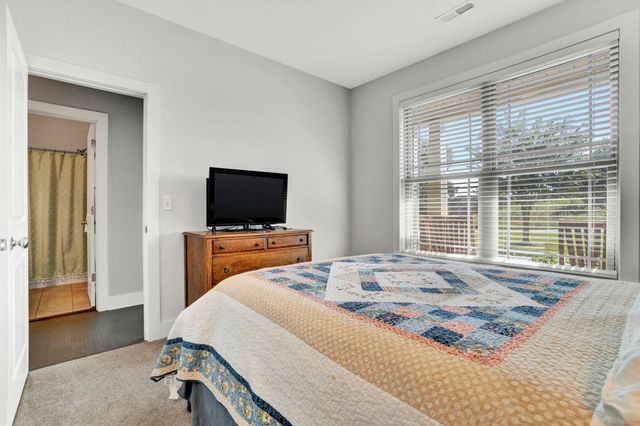 945 Garnet Circle, Chesnee, SC 29323