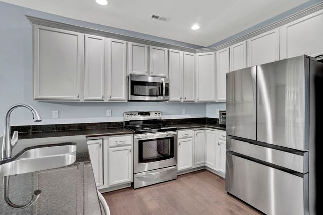 945 Garnet Circle, Chesnee, SC 29323