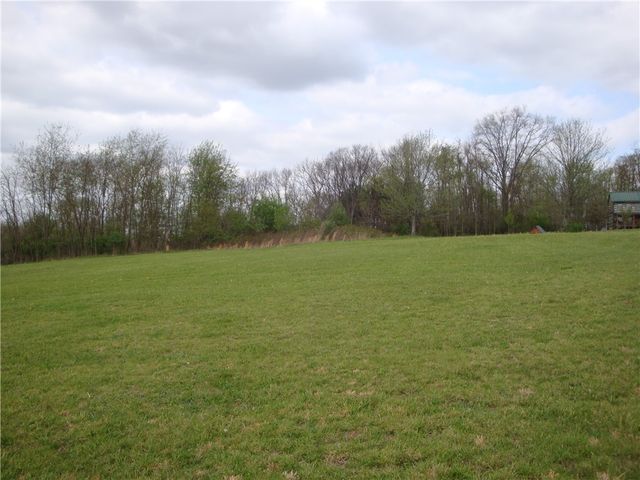 715 Victoria Way, Derry Twp, PA 15627