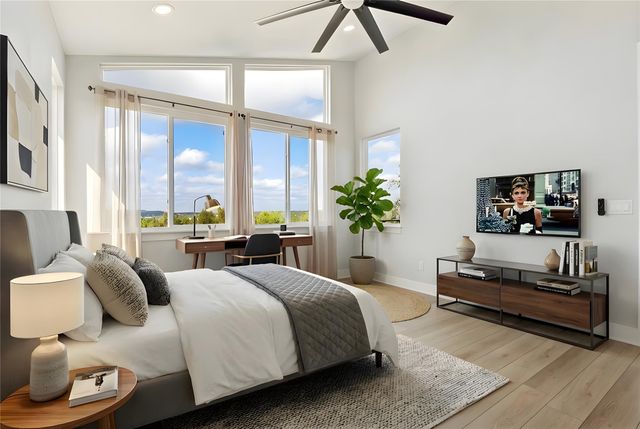 300 Summit Ridge DR N, Point Venture, TX 78645