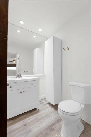 532 N Rossmore 311, Los Angeles, CA 90004