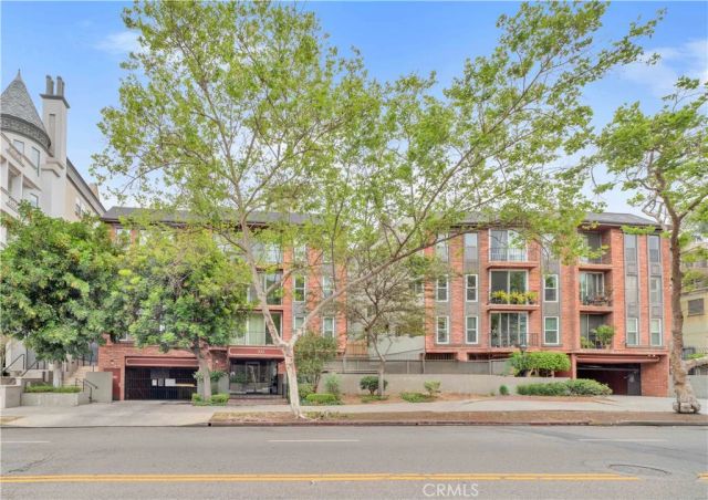 532 N Rossmore 311, Los Angeles, CA 90004