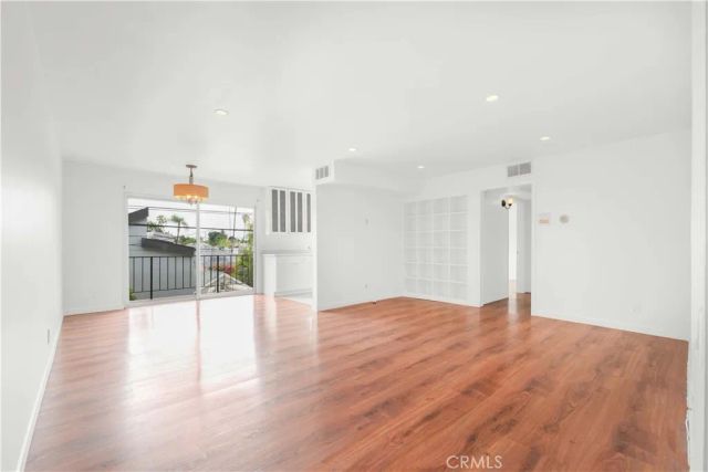 532 N Rossmore 311, Los Angeles, CA 90004