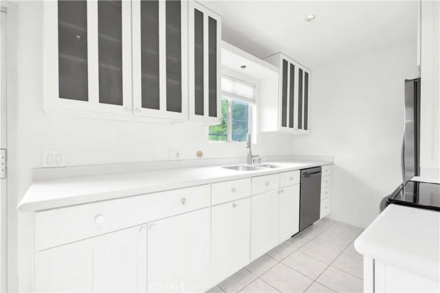 532 N Rossmore 311, Los Angeles, CA 90004
