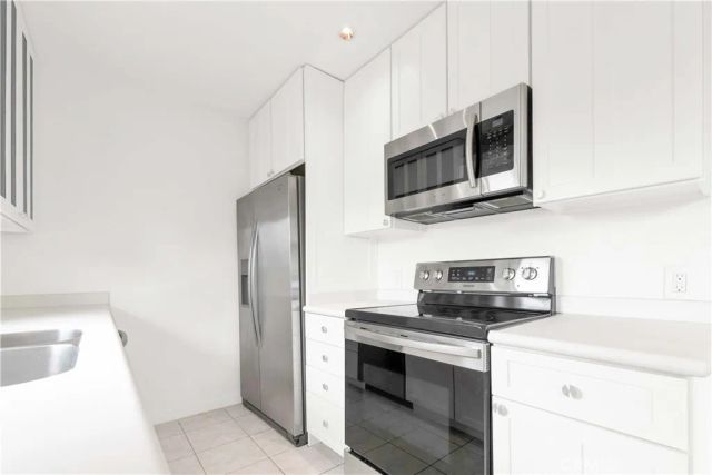 532 N Rossmore 311, Los Angeles, CA 90004