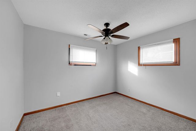 209 Trout Ave, Haysville, KS 67060