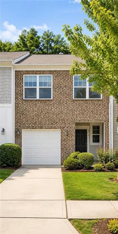 6396 Kennonbriar Court, Lithonia, GA 30058