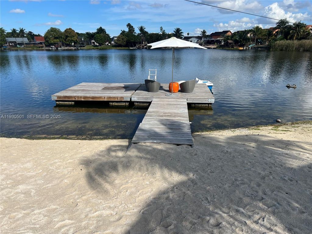 Image 12 of property listing at 6101 SW 153rd Ct Rd, Miami, FL 33193