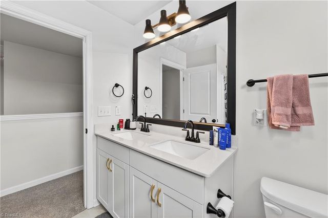 1975 Watkins Landing Drive, Kernersville, NC 27284