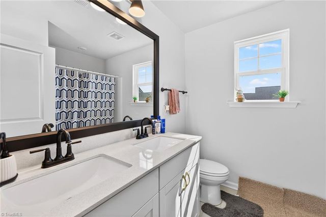 1975 Watkins Landing Drive, Kernersville, NC 27284