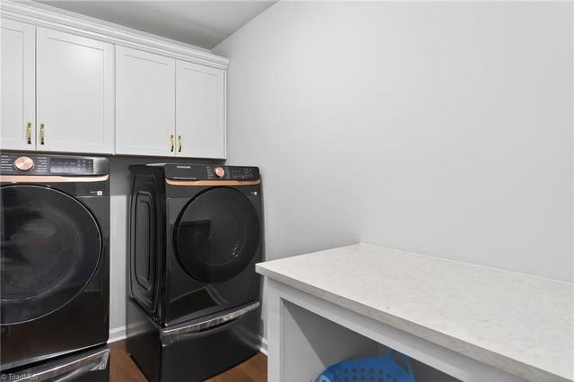 1975 Watkins Landing Drive, Kernersville, NC 27284