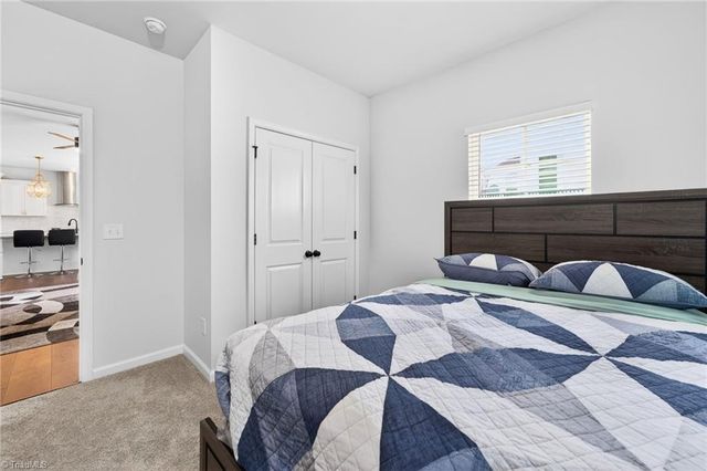 1975 Watkins Landing Drive, Kernersville, NC 27284