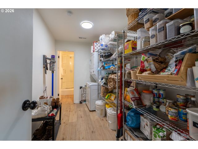 612 Ne HIGH St, Goldendale, WA 98620