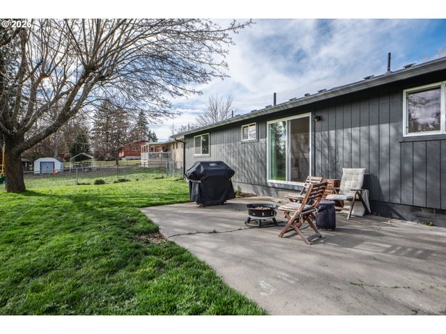 612 Ne HIGH St, Goldendale, WA 98620