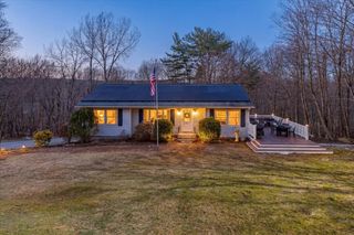 27 Mumford Rd, Sutton, MA 01590