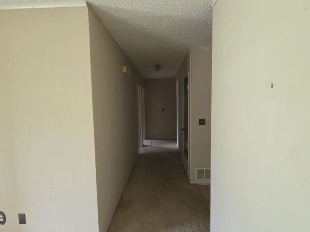 709 Lee Street, Bowie, TX 76230