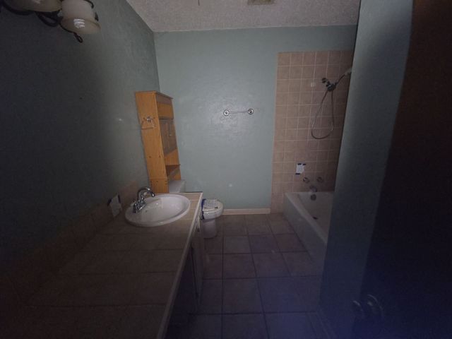 709 Lee Street, Bowie, TX 76230