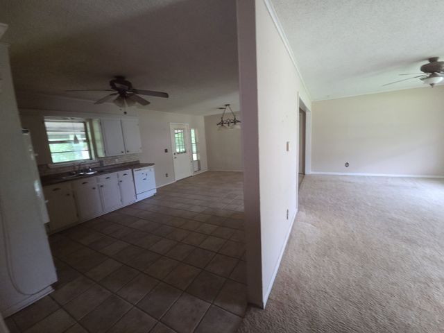 709 Lee Street, Bowie, TX 76230