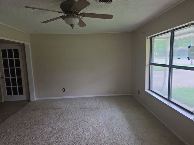 709 Lee Street, Bowie, TX 76230