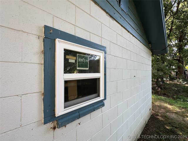 1436 E 550, Locust Grove, OK 74352