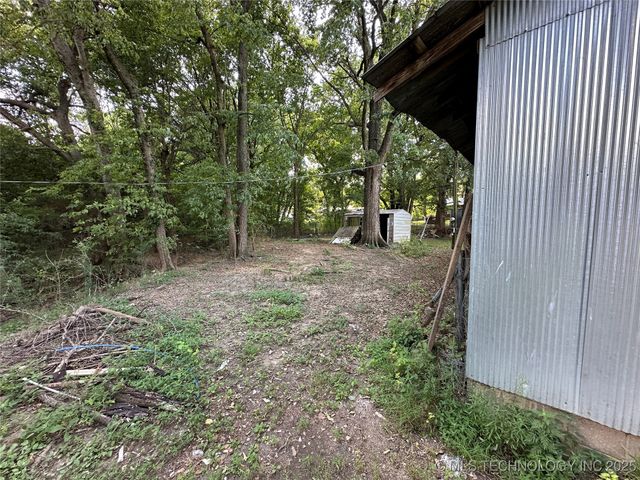 1436 E 550, Locust Grove, OK 74352