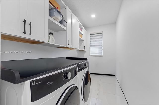 13253 SW 25th Place, Davie, FL 33325