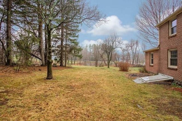 1429 Main St, Holden, MA 01520