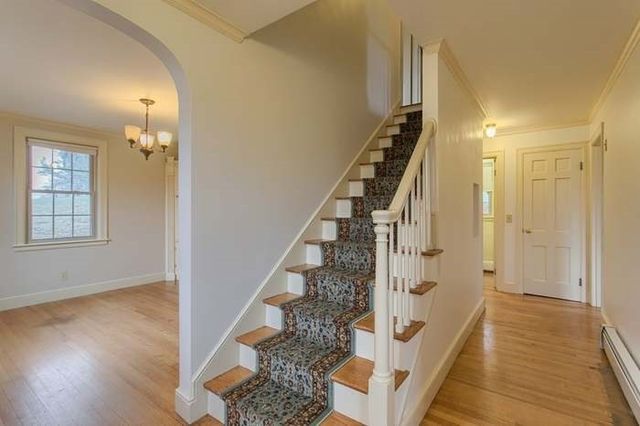 1429 Main St, Holden, MA 01520