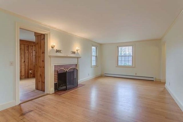 1429 Main St, Holden, MA 01520