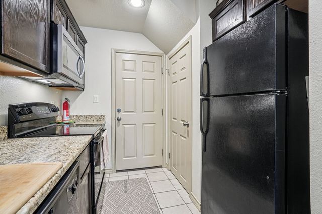 2312-A Sailing Way, Kerrville, TX 78028