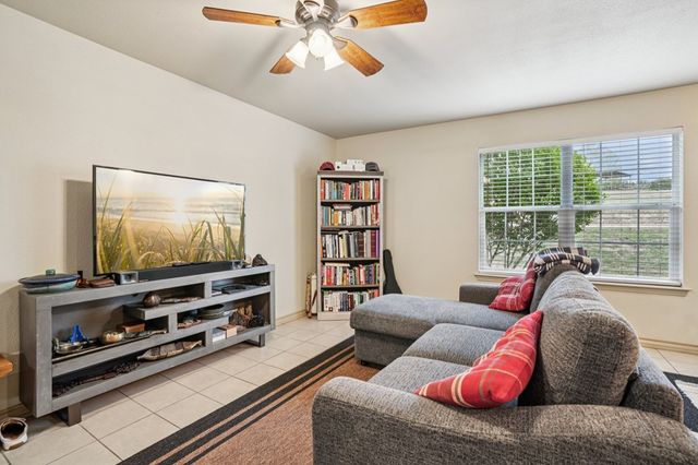 2312-A Sailing Way, Kerrville, TX 78028