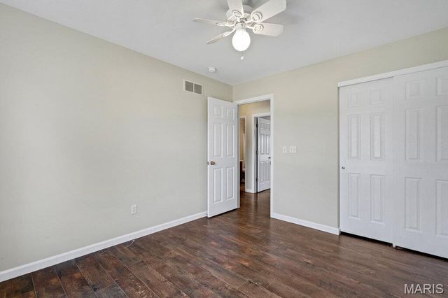 907 Sherwood Drive, Warrenton, MO 63383