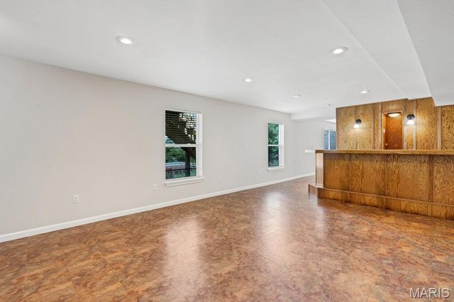 907 Sherwood Drive, Warrenton, MO 63383
