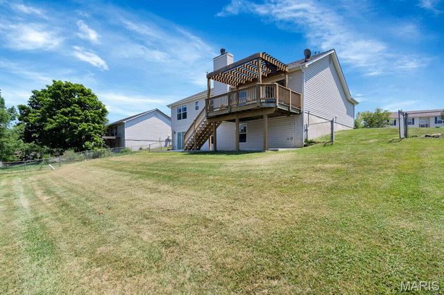 907 Sherwood Drive, Warrenton, MO 63383