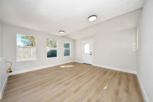 10223 Dude Road, Houston, TX 77064