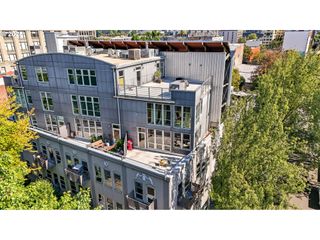 725 Nw FLANDERS St 401, Portland, OR 97209
